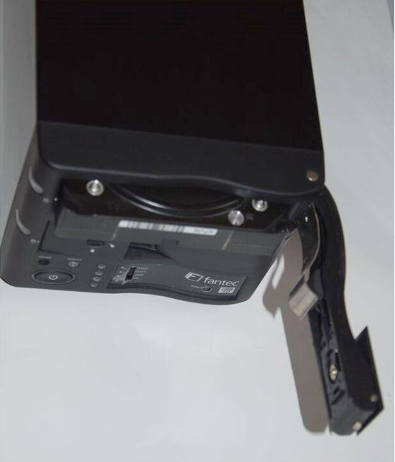 HDD externí box pro 2x 3,5´ SATA přes USB 3,0 - 8