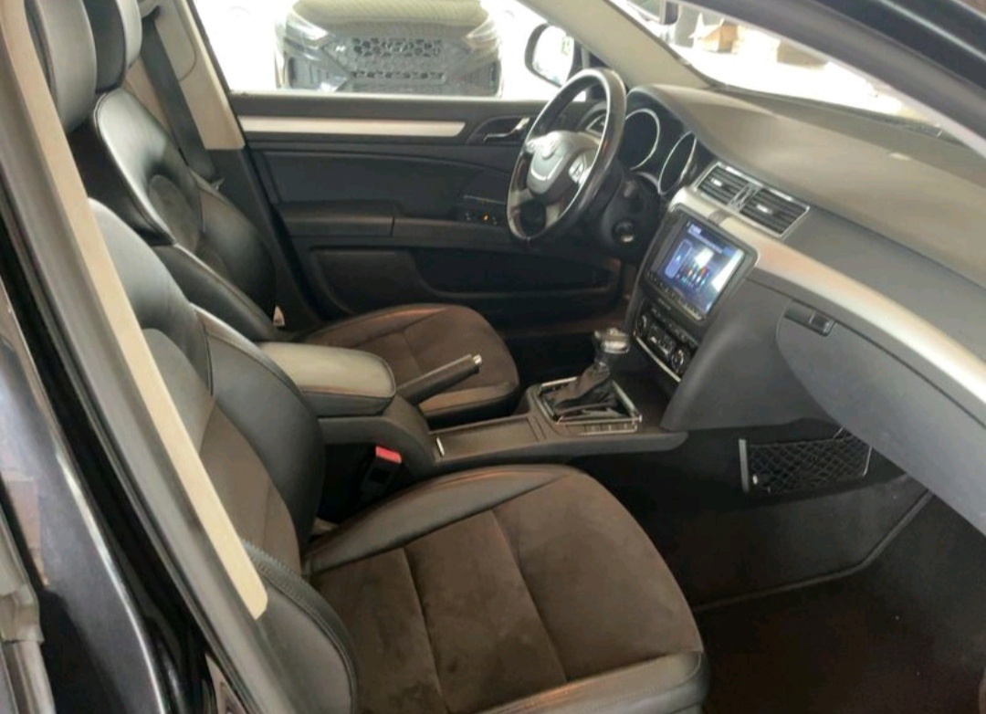 Superb COMBI 3.6, 144tkm, NEZÁVISLÉ TOPENÍ, TZ. - 8