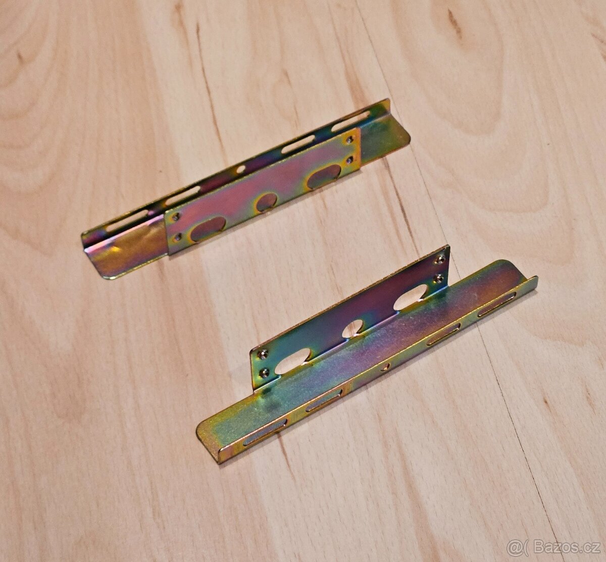 Rámečky na harddisky 2,5" do 3,5" - 8