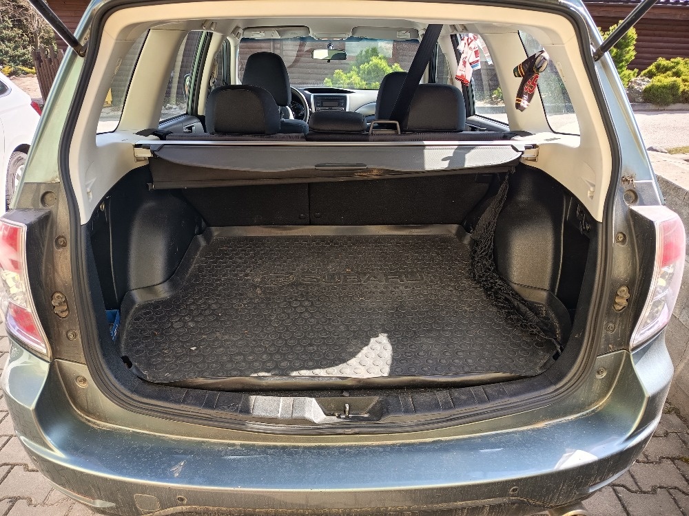 Prodám Subaru Forester 2.0X - 8