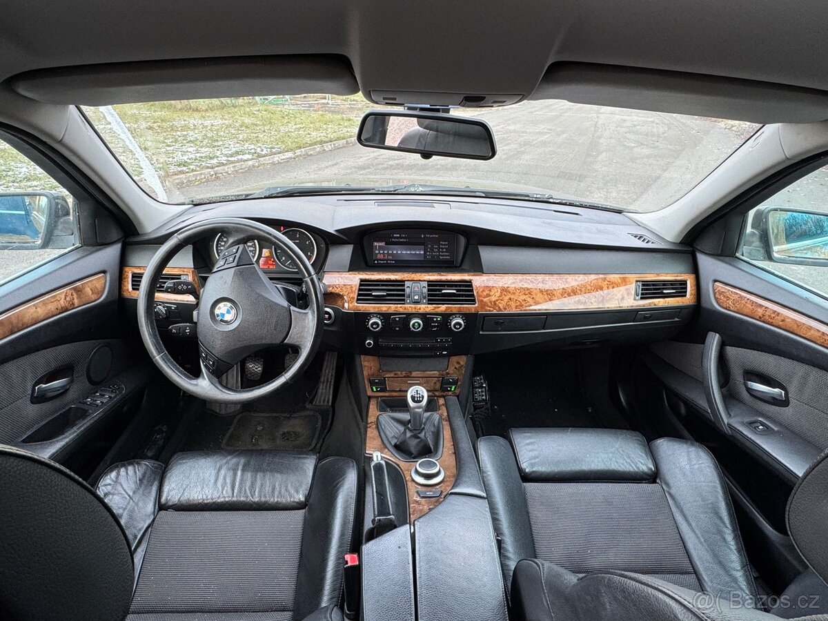 BMW e61 LCI 525d 145kw Manuál Xenon Sportsitz - 8