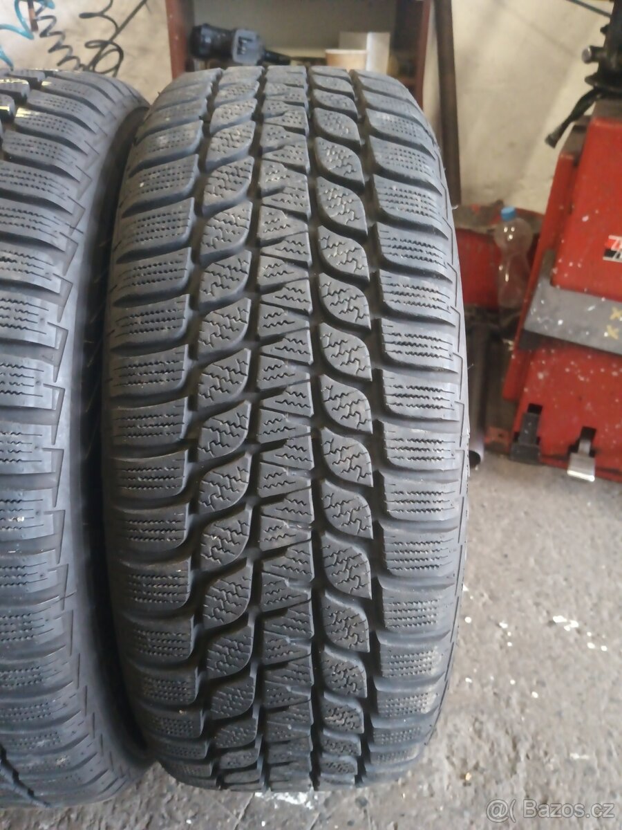Sada zimních pneu 195/55/16.Bridgestone. - 8