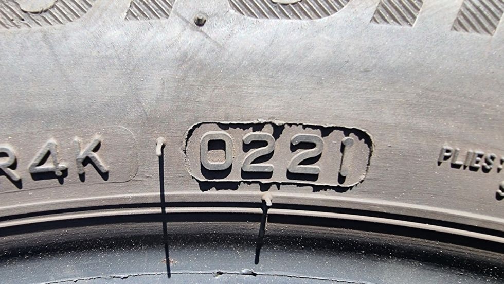 Letní pneu 225/50/18 Bridgestone - 8