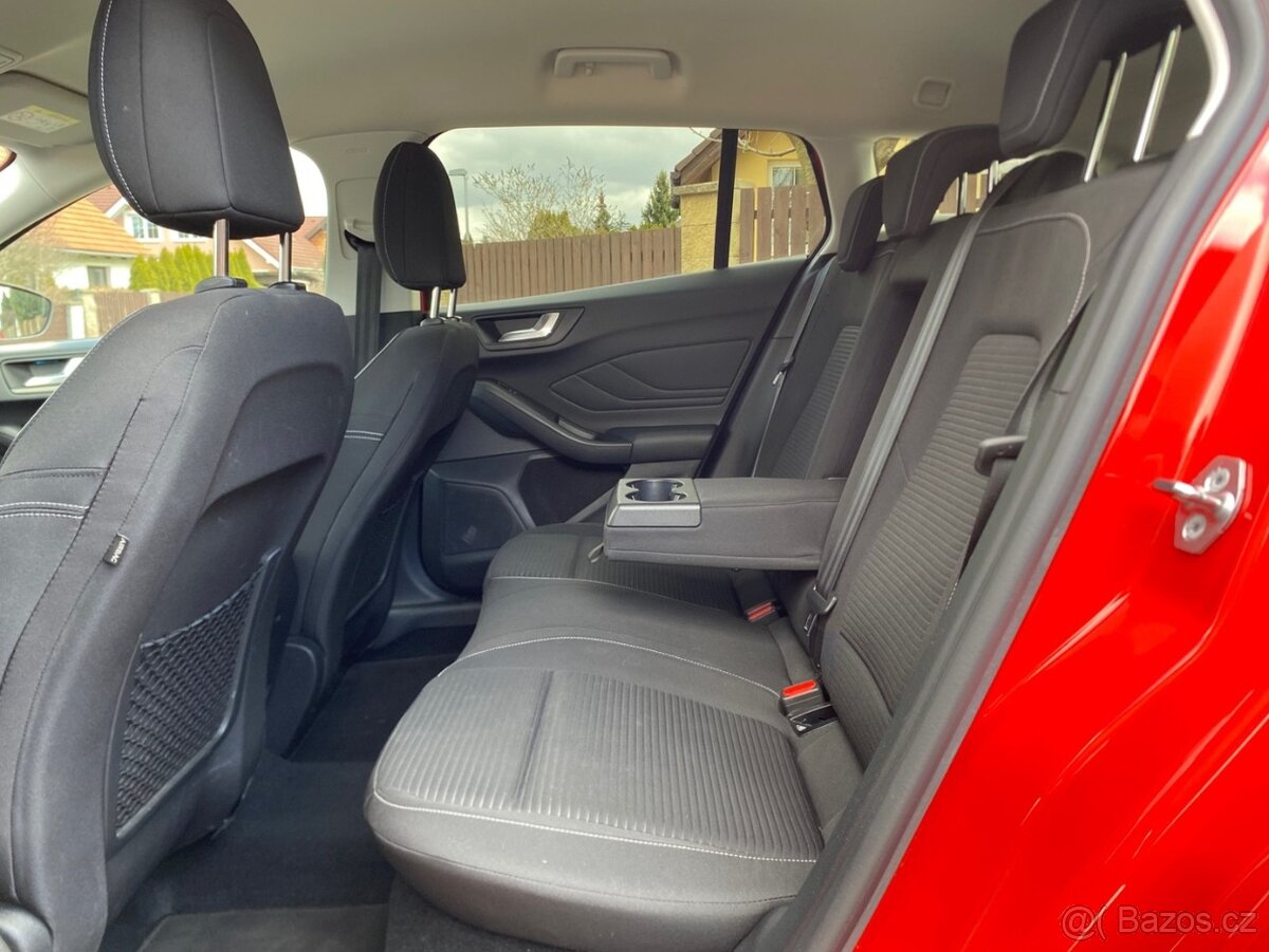 Ford Focus Turnier 1.5 EB Titanium 1. majitel 11/2019 - 8