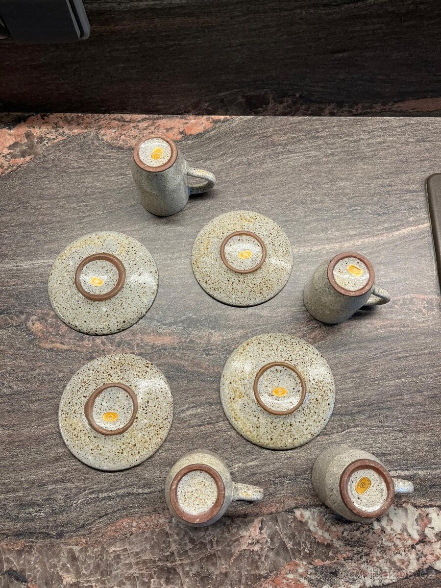 Keramické podšálky s hrníčky 4ks - 8