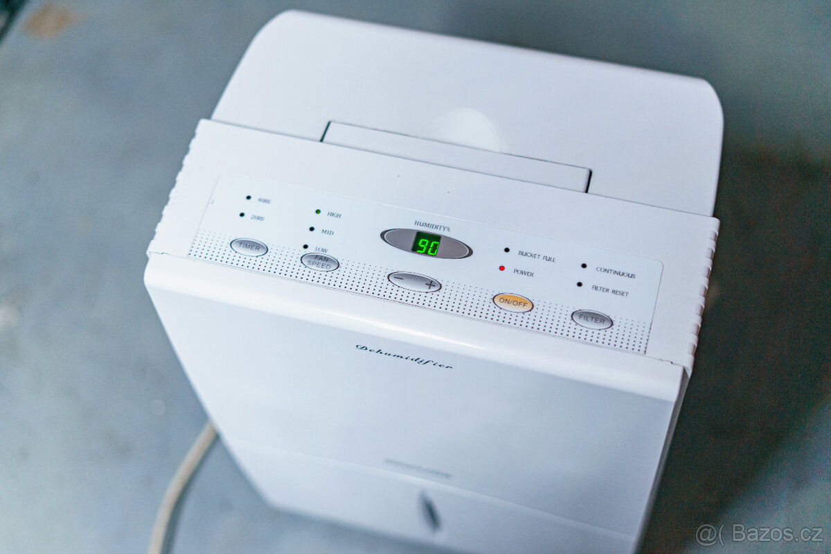 Mobilní odvlhčovač vzduchu Sinclair CFO-20N - 8