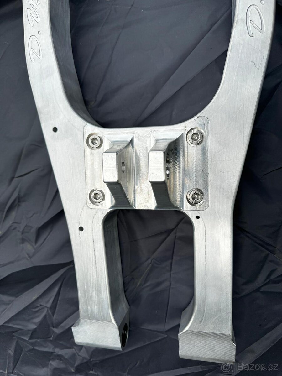 Yamaha YZ65 Prodloužená kyvná vidlice - 8