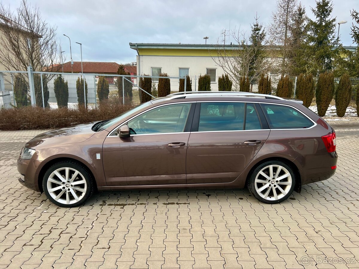 Škoda Octavia III Combi 2,0 TDi 110kW Elegance - 8