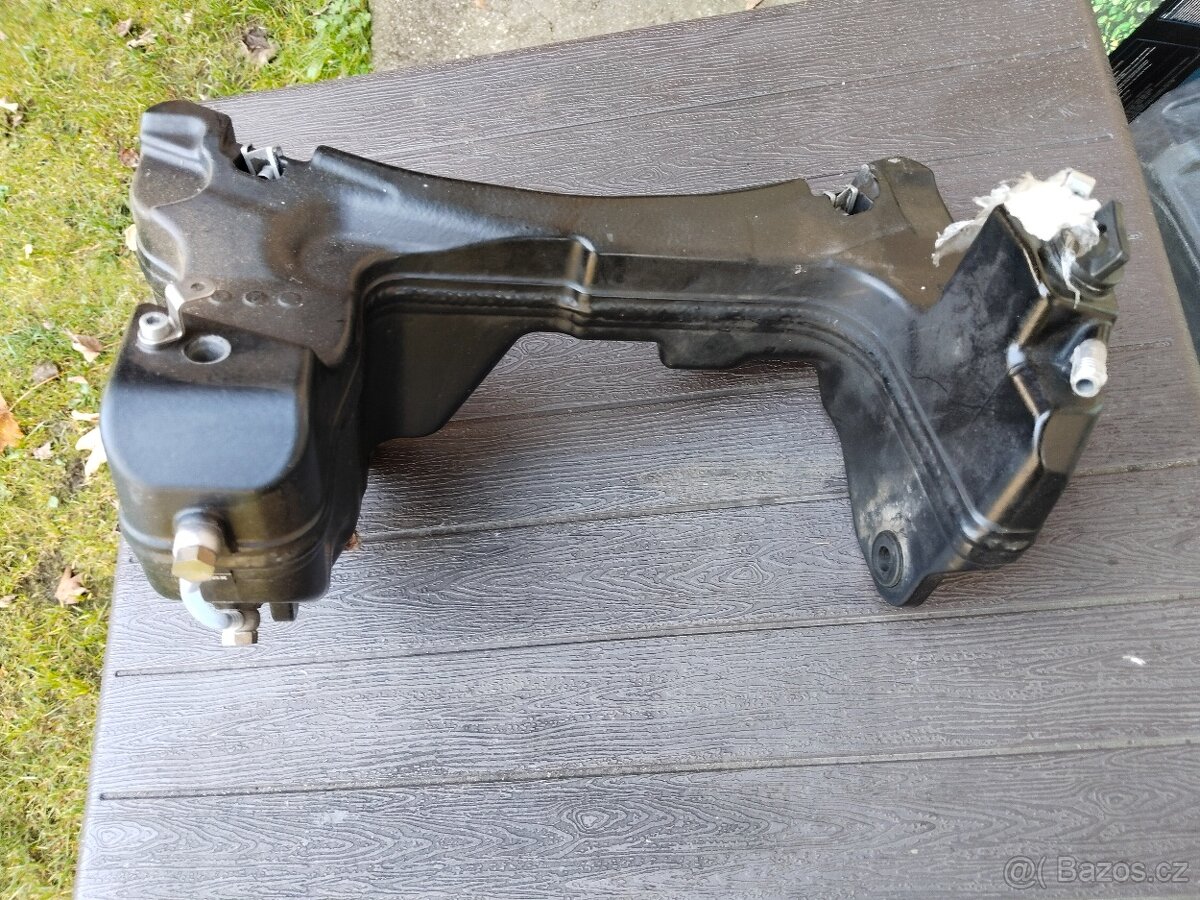 KTM 990 SUPERDUKE NÁDRŽ - 8