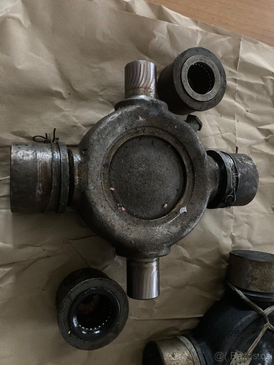 Praga V3S ložisko spojky - 8