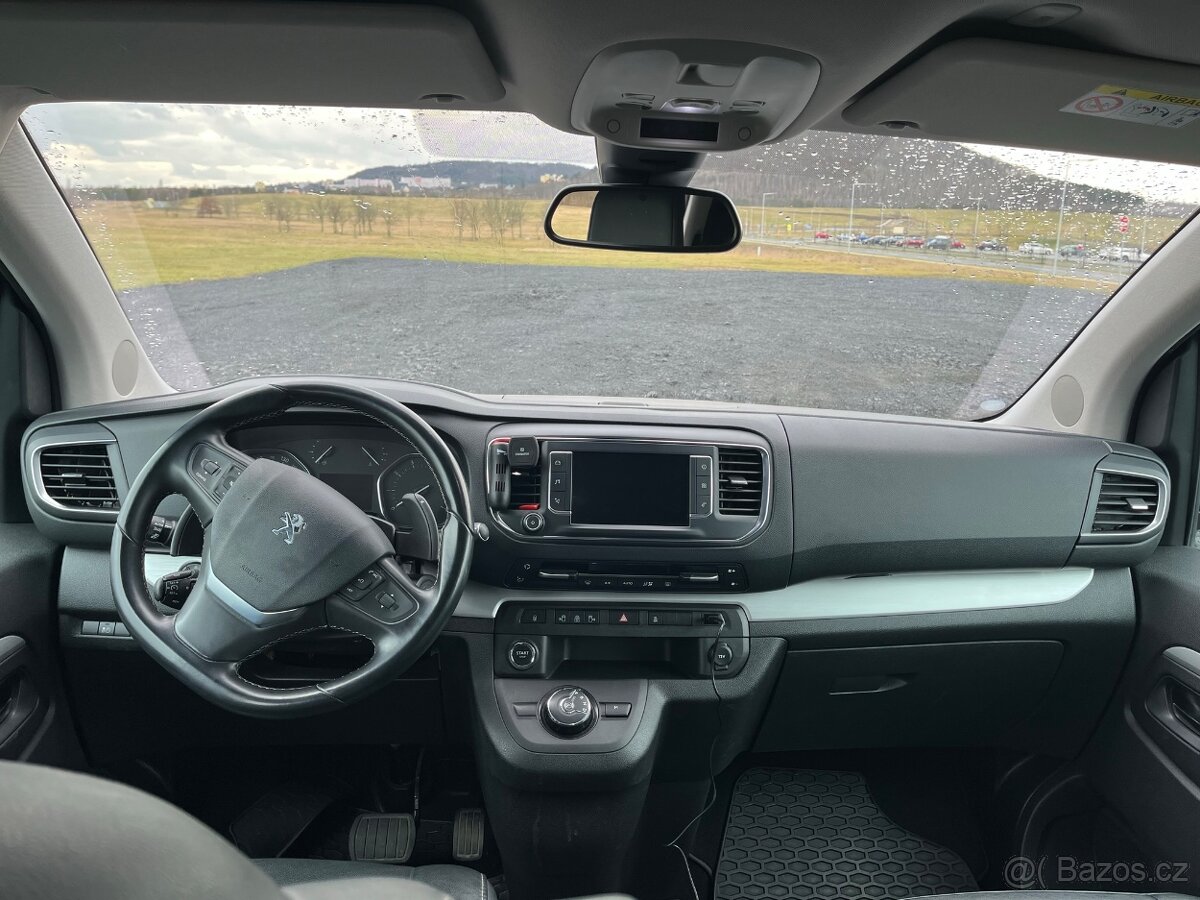 Peugeot Traveller VIP business; TOP STAV ; rezervace - 8