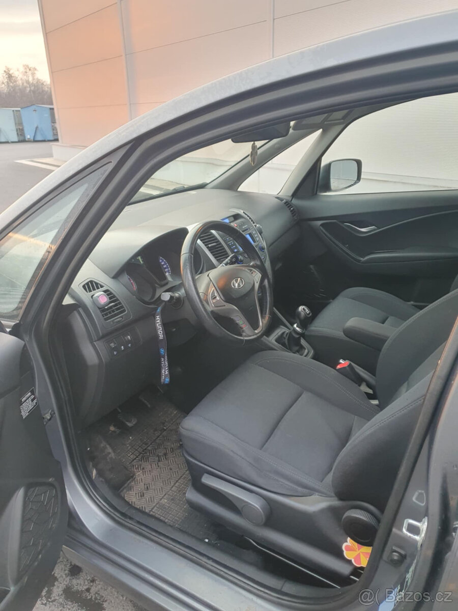 Hyundai IX 20 1.4 CRDI 57kw NOVÁ STK - 8