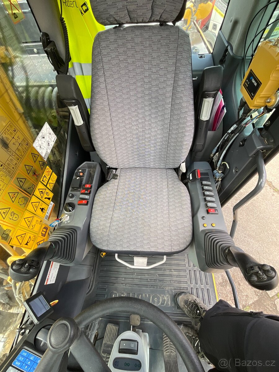 Kolové rypadlo KOMATSU PW 160-11 ( kolák , kolový bagr ) - 8