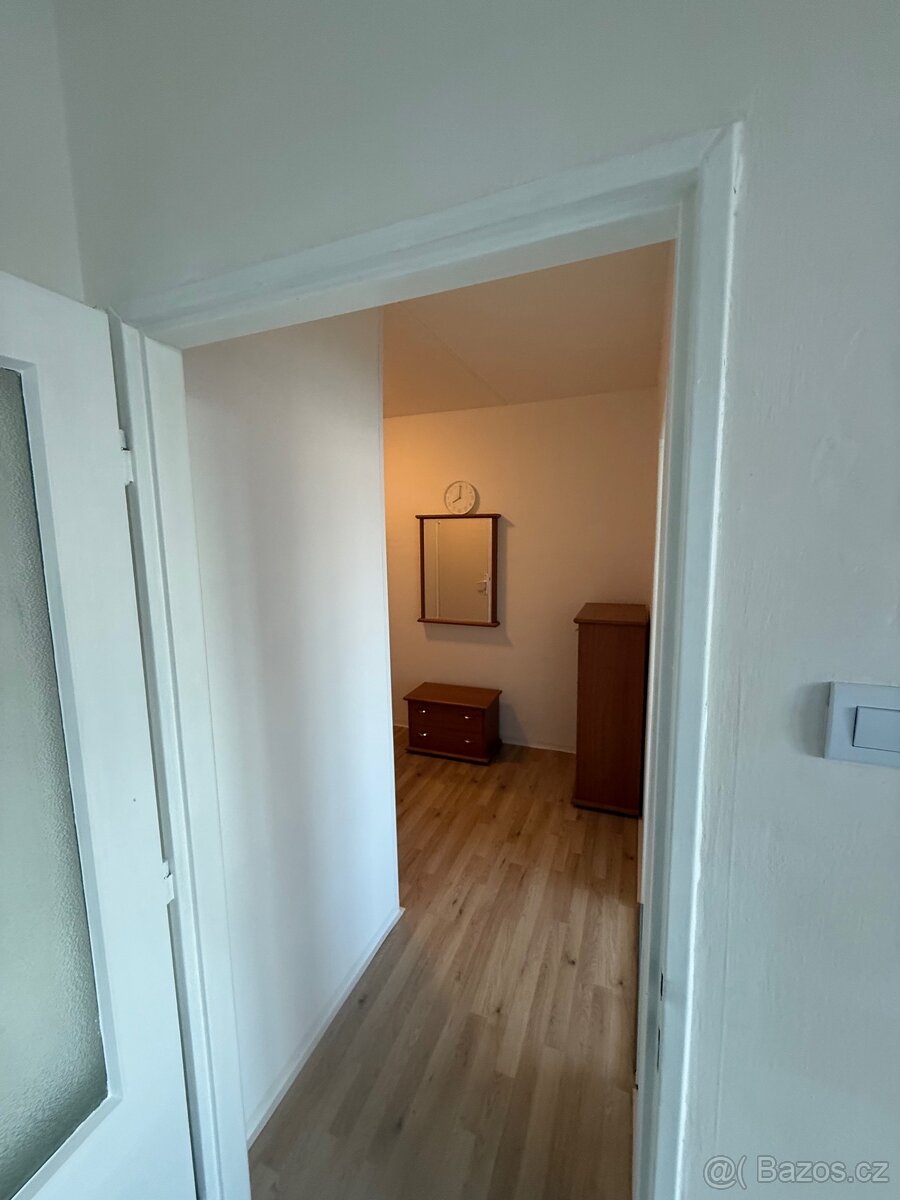 Pronájem zrekontruované 2kk, Kpt. Jaroše, Most - 8