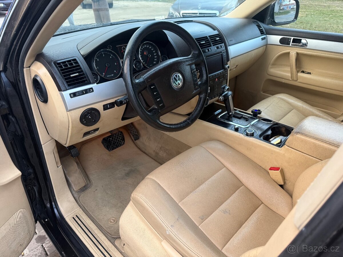 VW Touareg 2,5TDi 128kW, 4x4, tažné 3,5t - 8