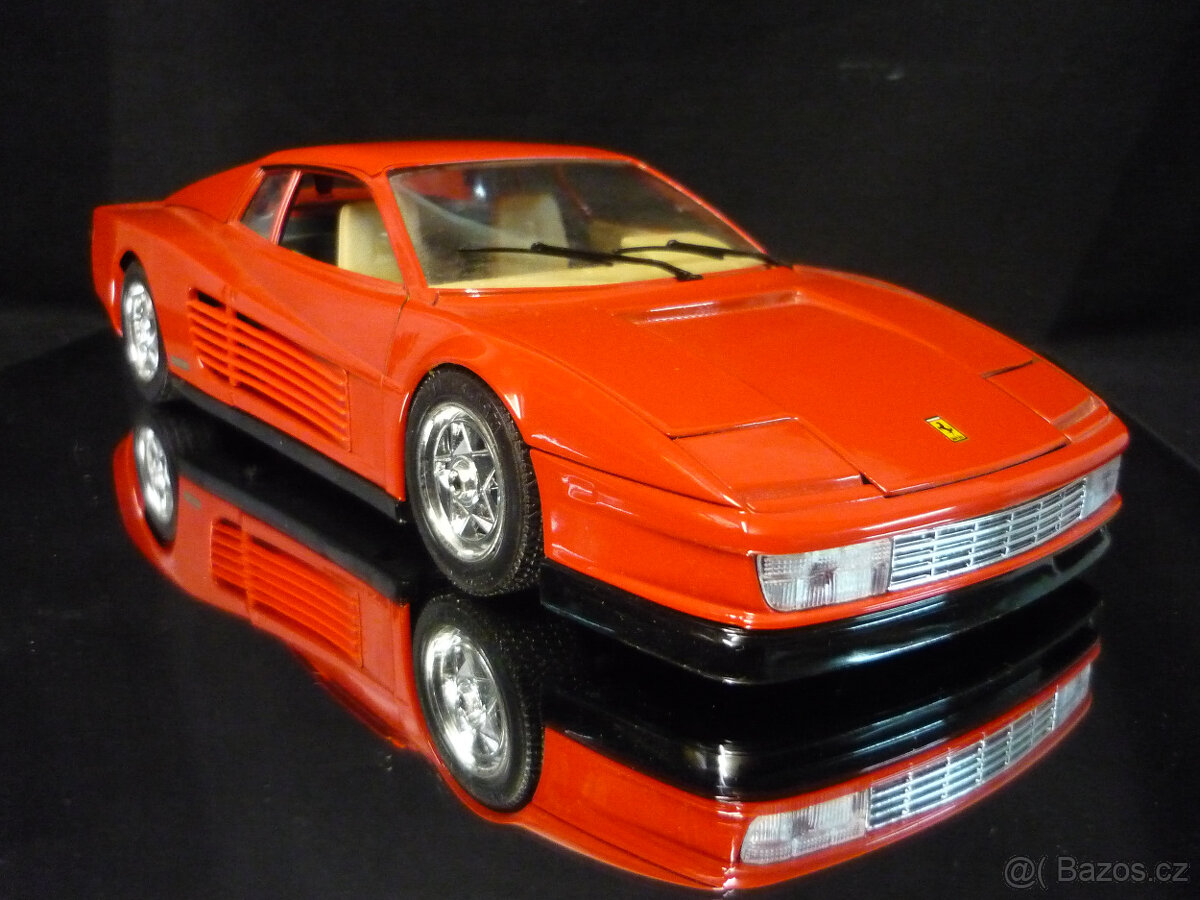 Ferrari Testarossa 1984 Bburago 1/18 - 8