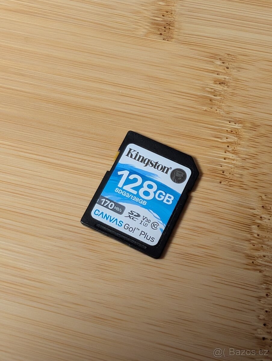 Sony A7 III včetně příslušenství (skvělý stav) - 8