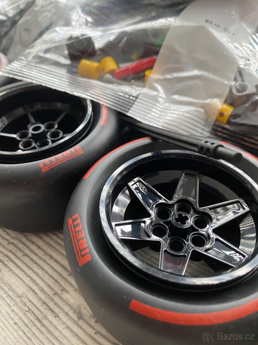 NOVÉ Red Bull Racing RB20 F1 - 1639ks kostek - 8