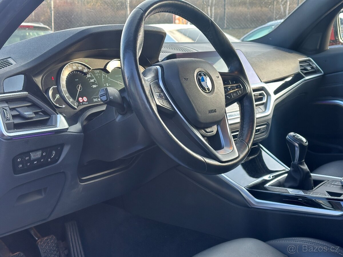 BMW 318D 2020 - 8