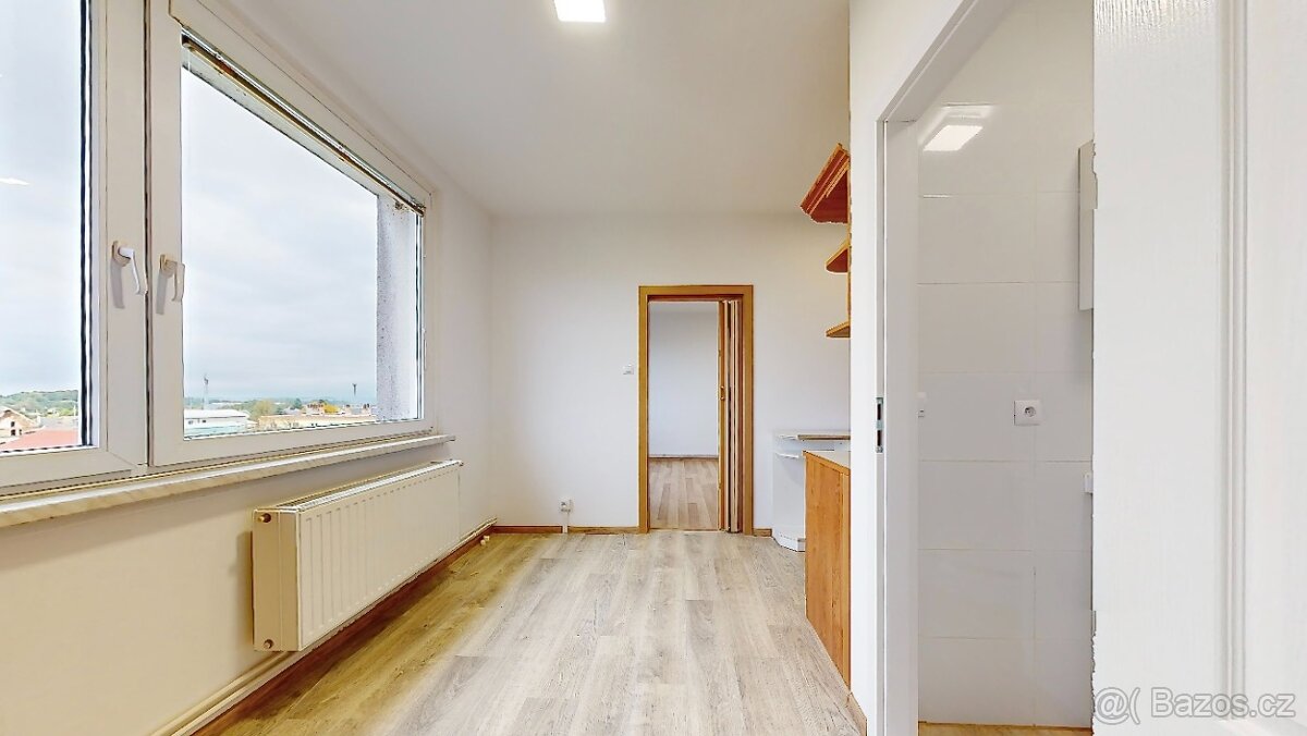 Prodej bytu 2+1 64 m² Javorník. - 8