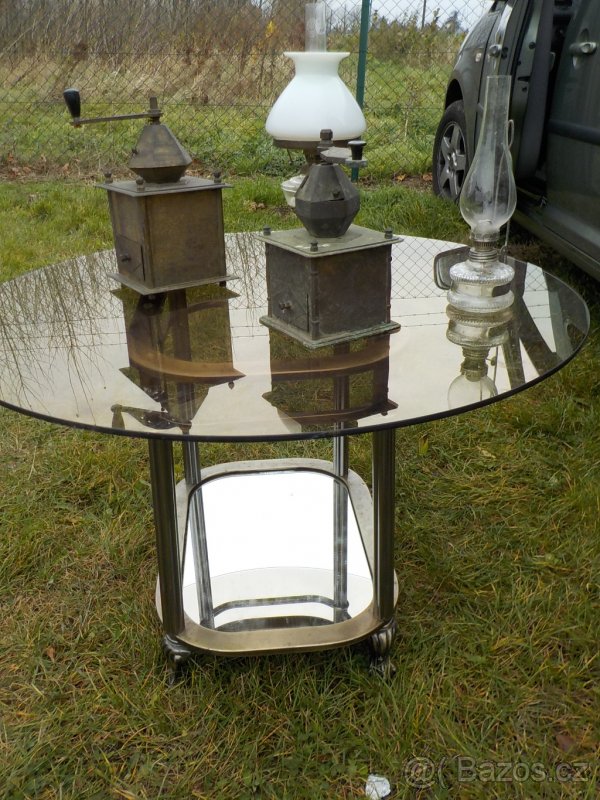 Starožitný mosazný a bakelitový mlýnek na kávu - 8