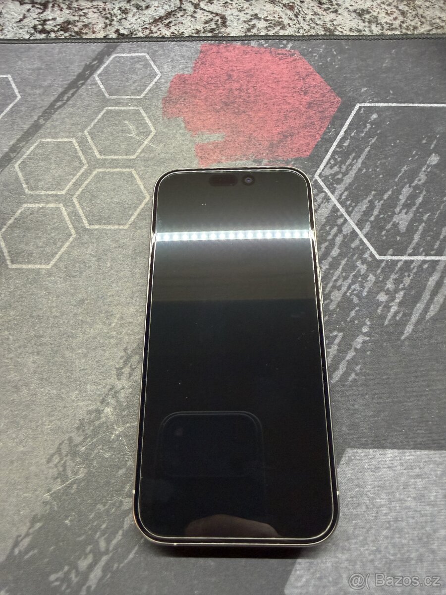 iPhone 15 Pro 256GB, přírodní Titan - 8