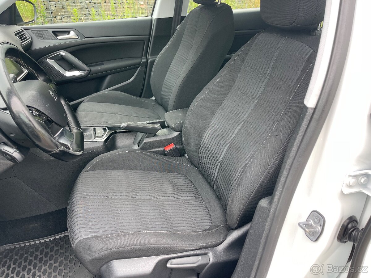 Peugeot 308 1,6 HDi 88kW - 8