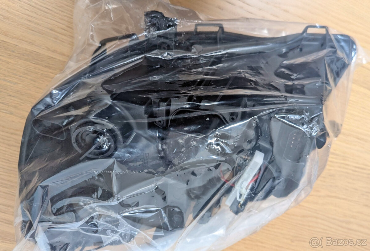 Přední světlomety VW Polo 9N3 (Mk4), nové, výrobce TYC - 8