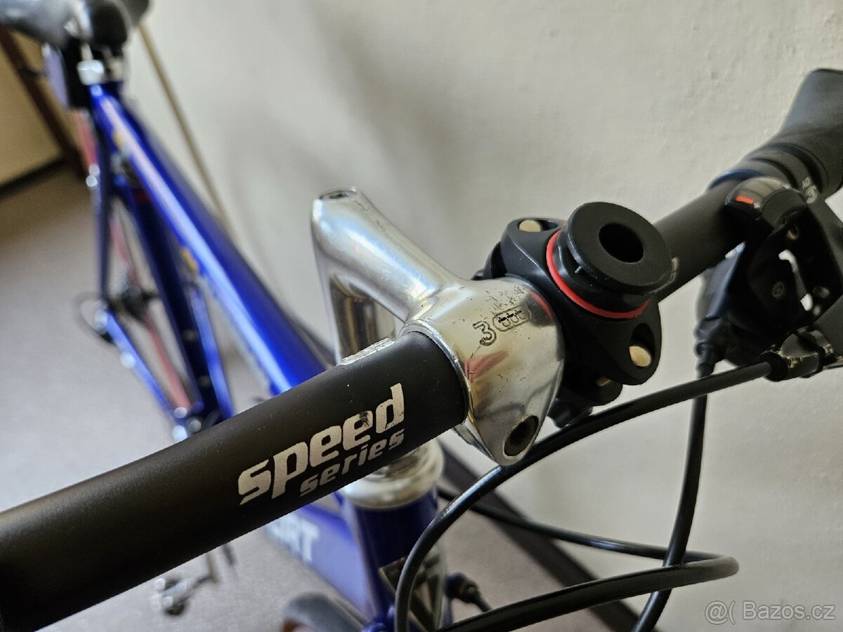 Silniční kolo FORT - 8