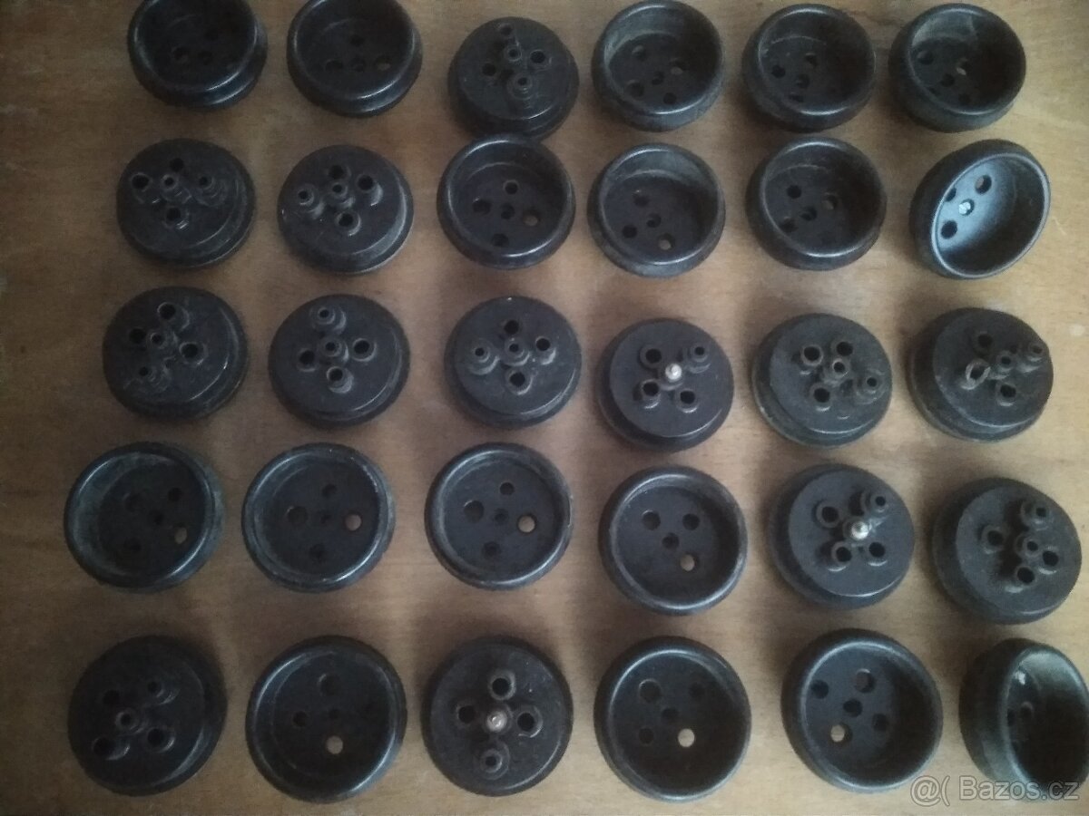 Vypinače a jiné - 8