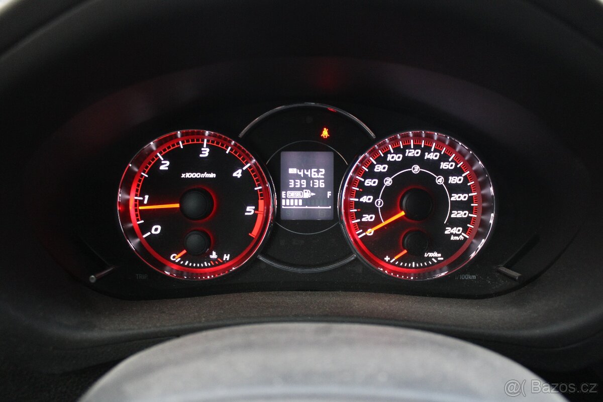 Subaru Forester, 2,0D 108KW, 4 x 4, ČR, DPH, r.v. 2012 - 8