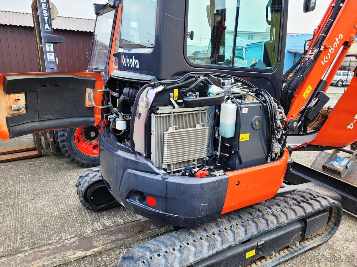 minibagr Kubota U36-4 - 8