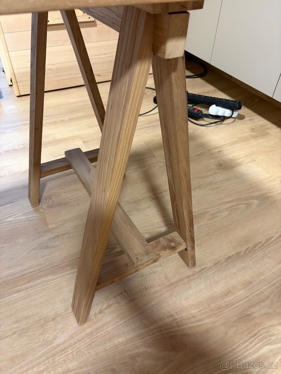 Dřevěný stůl s podstavcem z jilmového dřeva - 8