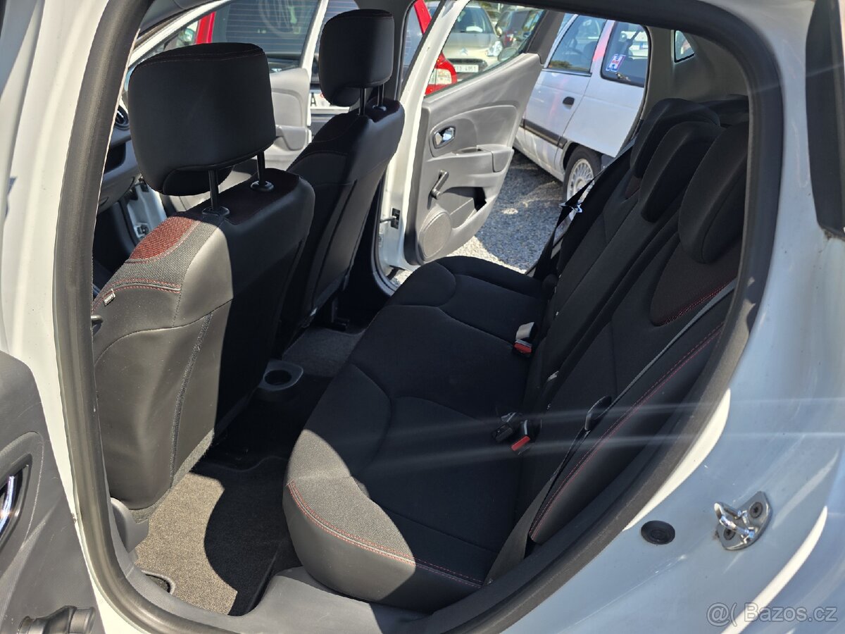 Renault Clio 1.5 DCI - 8