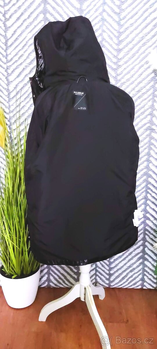 LUXUSNÍ PLÁŠTĚNKA - KABÁTEK - PULL&BEAR - vel.S - 8