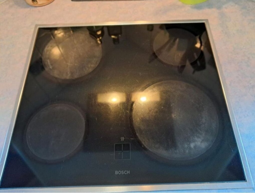 AKCE:Kuchyně Leicht se spotřebiči,3758 - 8