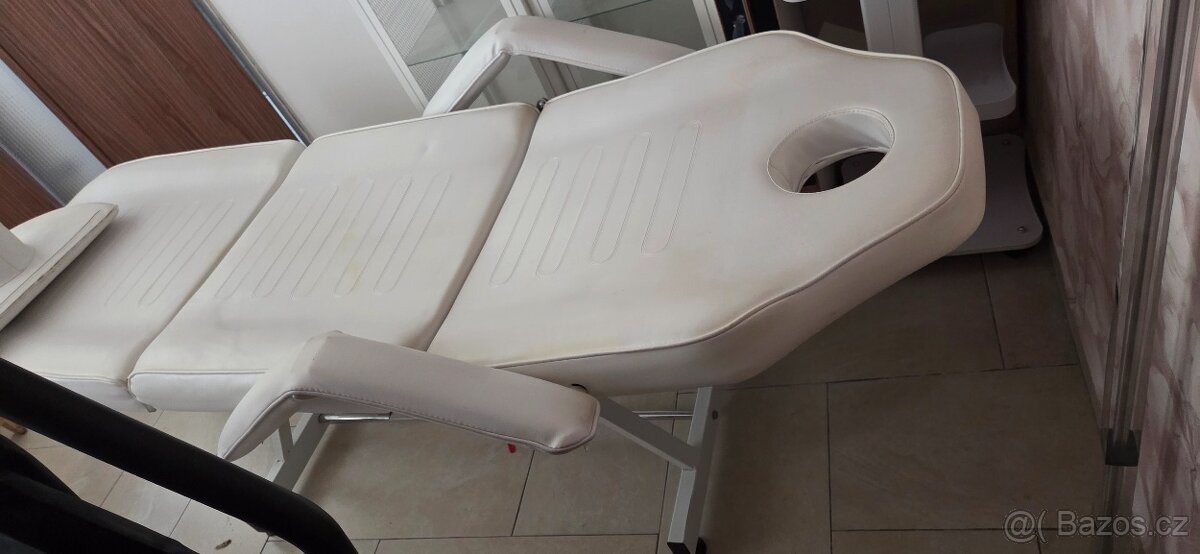 Kosmetické lehátko - 8
