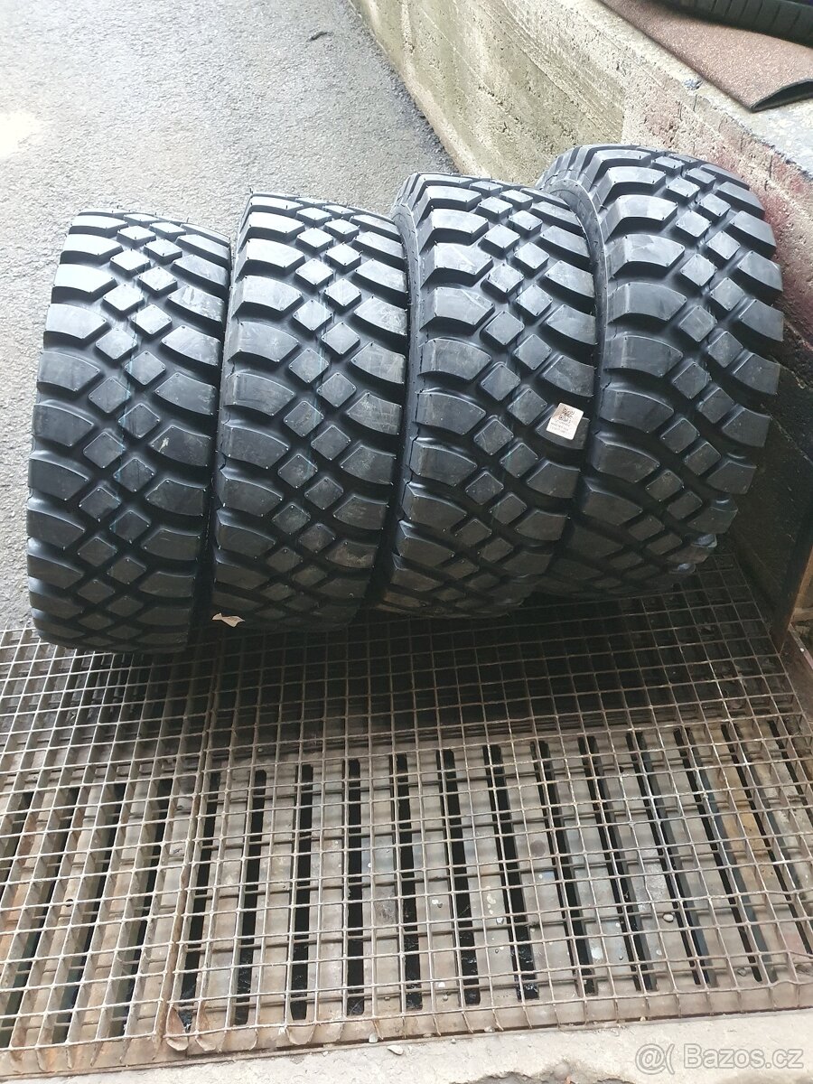 Pneu 10,0 / 75 - 15,3 Marcher UNC-201 - 8