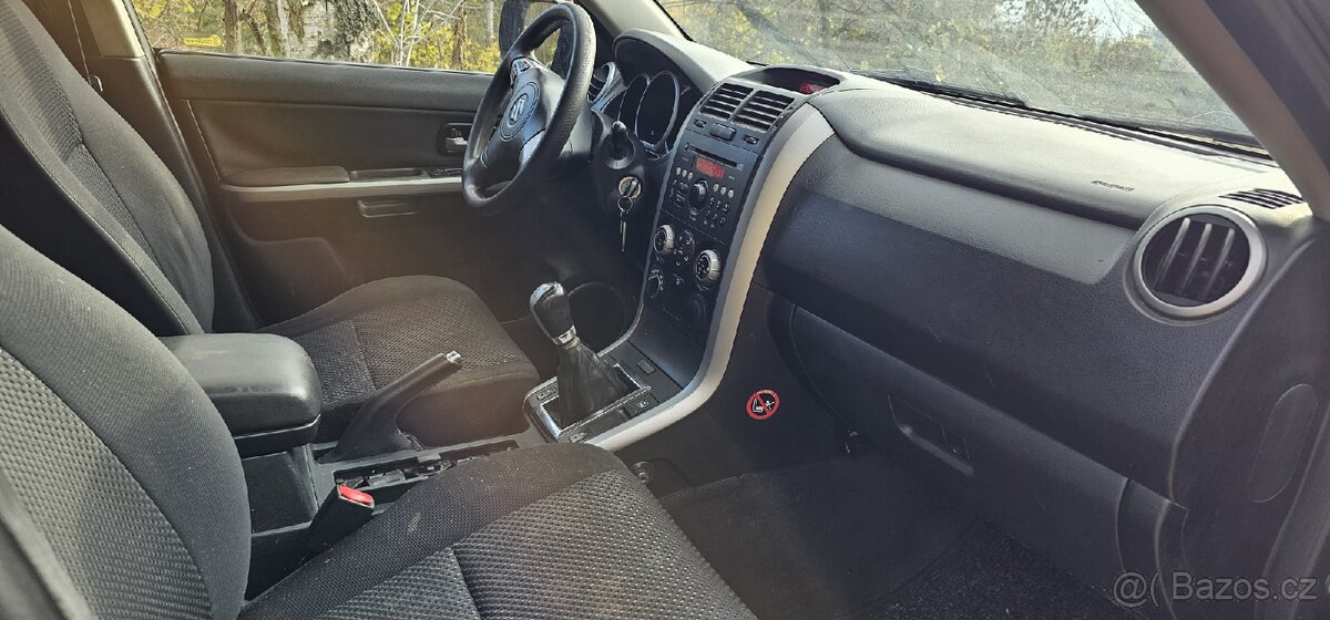 Suzuki Grand Vitara 1,9 ddis - 8