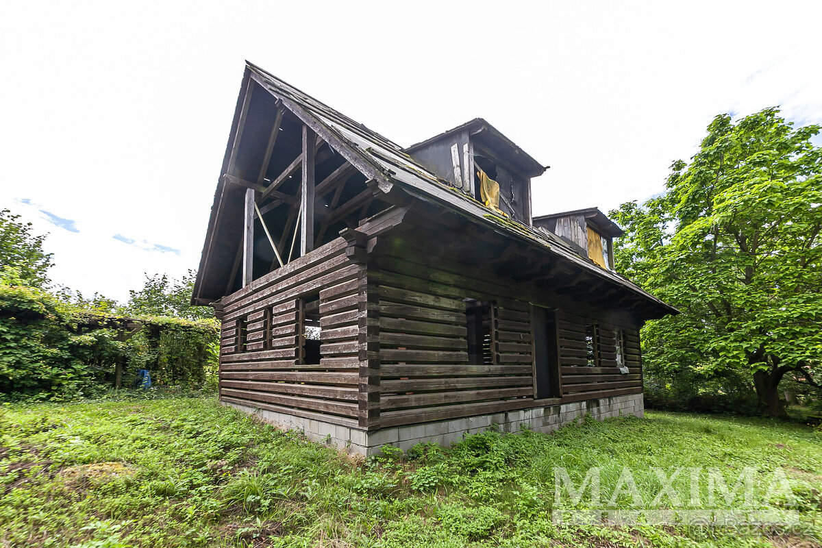 Pozemek o ploše 2621 m2 - Údrnice, Únětice - 8