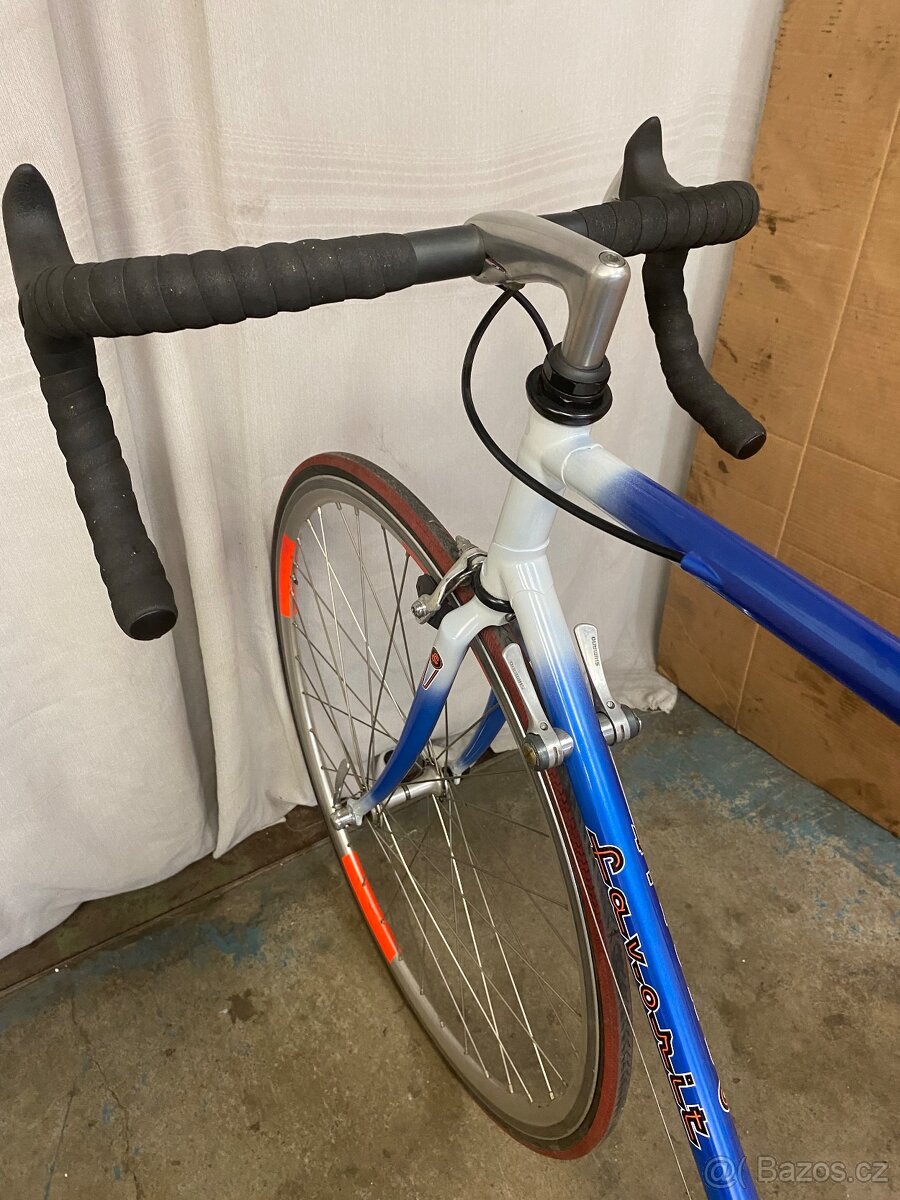 Závodní Favorit - 8