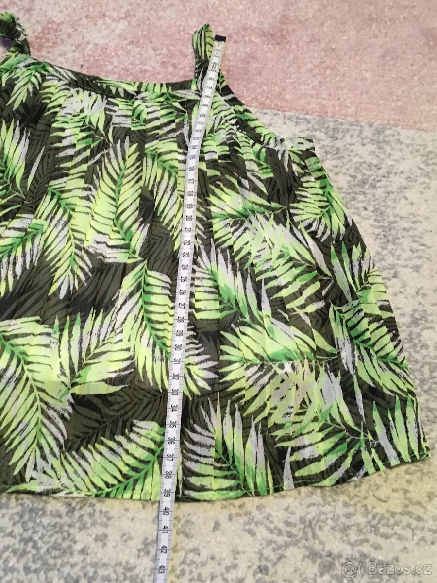 Letní dívčí set C&A, vel. 128 a 146 - 8