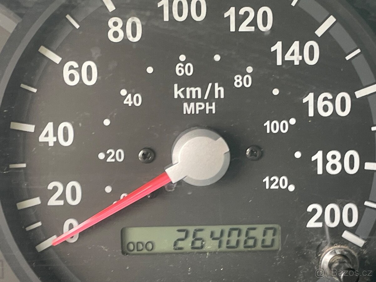 Kia Sorento 2.5 103kw - 8