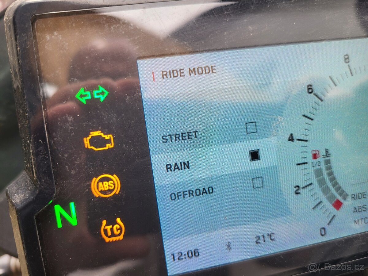 KTM 790 ADVENTURE - 22.700 km - nové v ČR - 2.majitel - 8