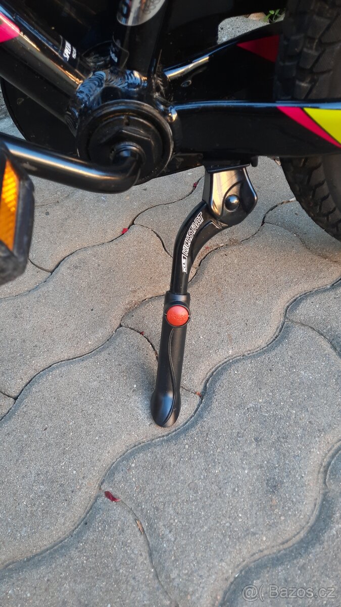Dětské kolo SPECIALIZED ,, 16,, - 8