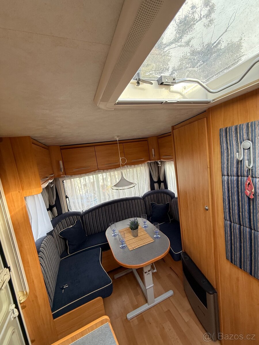 Adria Adora 472LU - předstan - 8