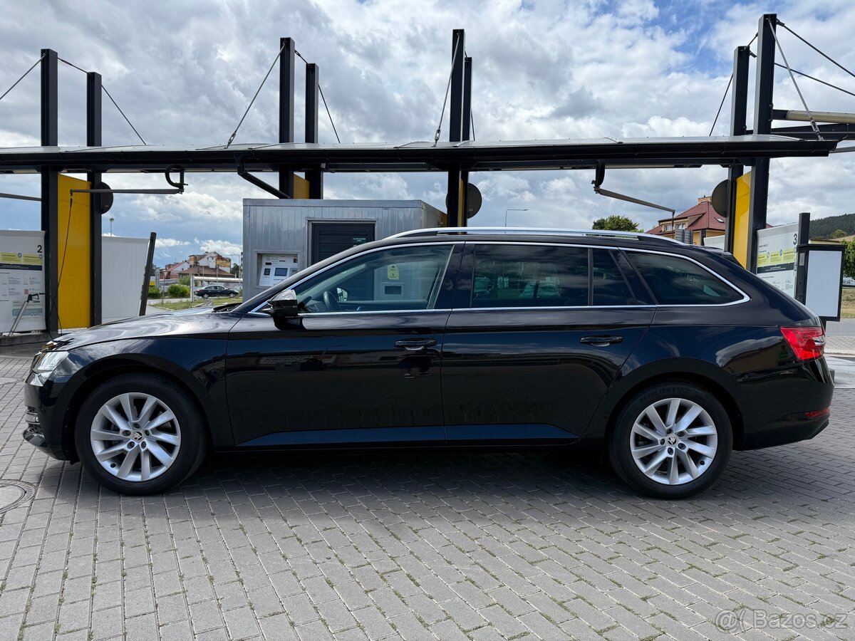 Škoda Superb 1.5 TSI 110kW DSG 2/2021 129 360 km DPH - 8