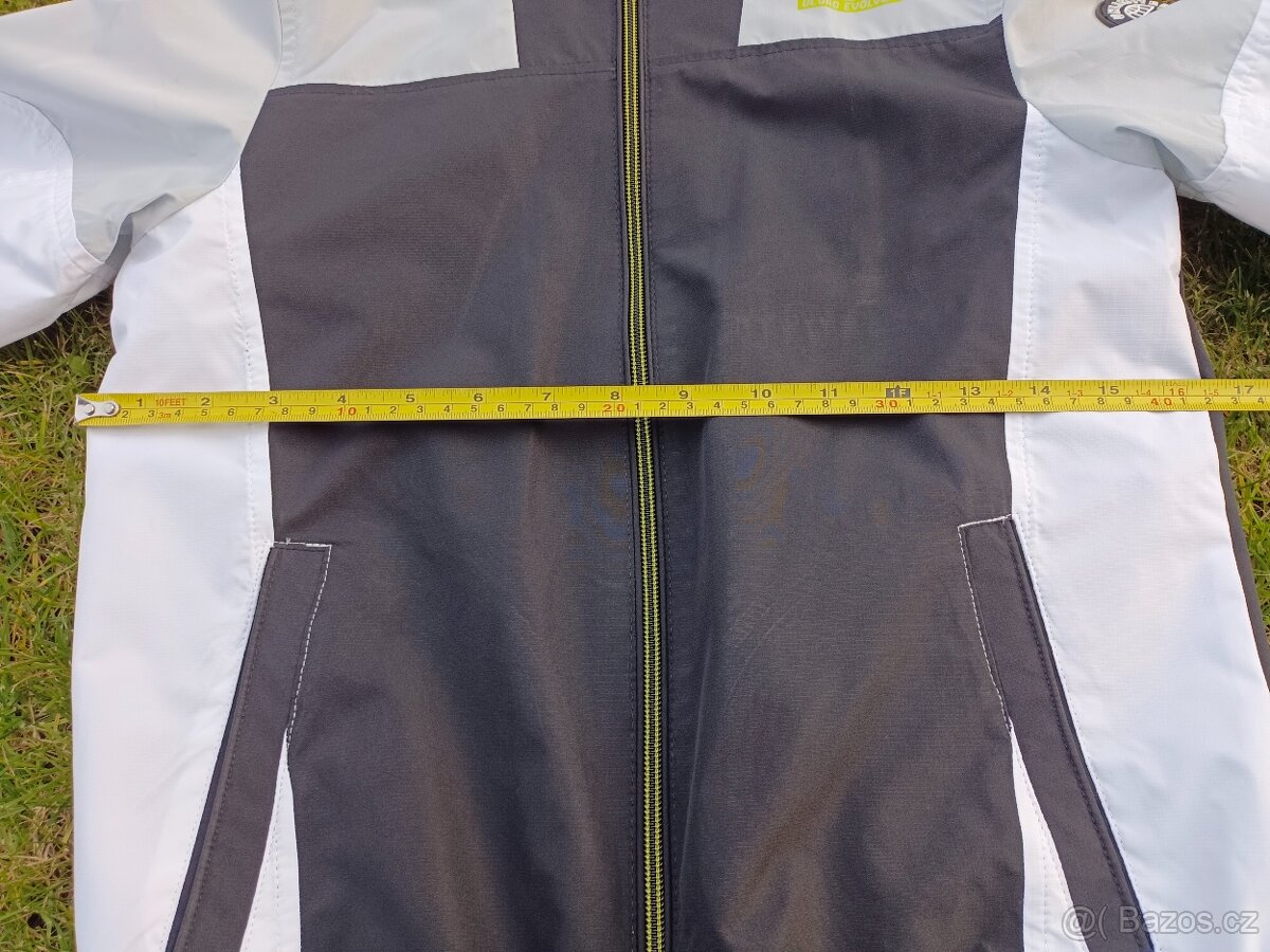 Chlapecká bunda C&A vel. 140 - 8