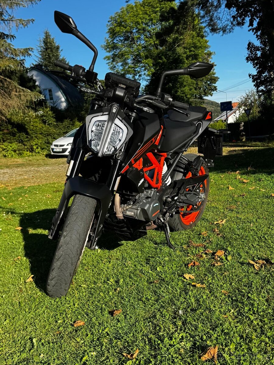 Prodám KTM Duke 125 - 8