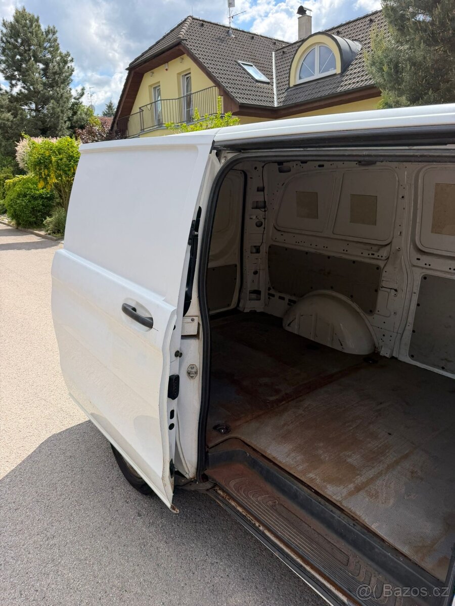 Mercedes-Benz Vito CDI Long 2015 - 8